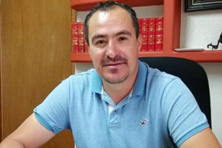 Armando Gutiérrez, ex regidor y ex secretario del Ayuntamiento de Nuevo Casas Grandes, renuncia al Partido Acción Nacional y apoya a Clary Jones de Movimiento Ciudadano