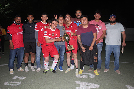 Descubre a los campeones del Torneo Invernal de Fútbol Rápido en Galeana 2024. Conoce los equipos destacados y los jugadores estrella en esta emocionante competencia deportiva local.