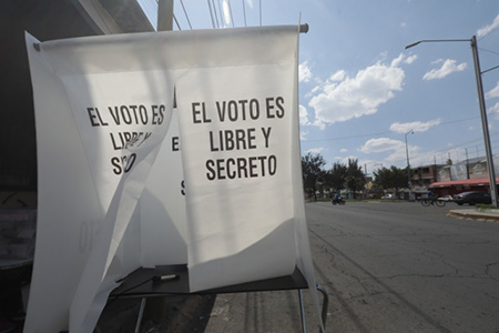 Chihuahua lidera en delitos electorales según INE y SNSP. Análisis detallado de la situación actual.