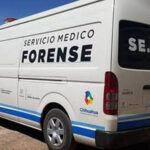 Escena del crimen: cuerpo de joven de 20 años encontrado sin vida en Madera, con signos de heridas de bala. Investigación en curso por autoridades locales.