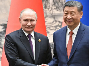 Xi Jinping y Vladimir Putin fortalecen la alianza estratégica entre China y Rusia ante presiones internacionales. Celebración de 75 años de relaciones bilaterales.