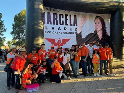 Marcela Álvarez, candidata a la sindicatura por Movimiento Ciudadano, en animada fiesta comunitaria en Nuevo Casas Grandes