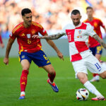 Lamine Yamal, el jugador más joven en la Eurocopa, lidera a España en una victoria 3-0 sobre Croacia. Asistió en el tercer gol de Dani Carvajal antes del descanso.