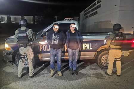 Dos hombres detenidos en Cuauhtémoc por usurpar funciones como policías municipales de Namiquipa, según la SSPE.