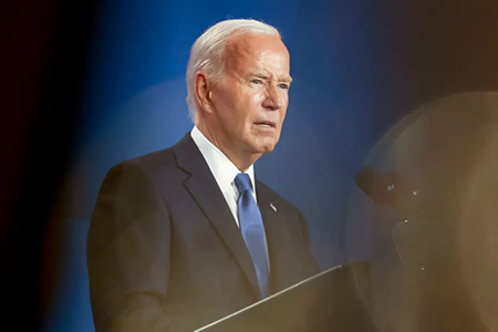 Legisladores demócratas Eric Sorensen, Scott Peters y Jim Himes piden a Joe Biden que renuncie a su candidatura para las elecciones presidenciales.