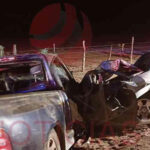 Accidente de tráfico en carretera a Sección Hidalgo en NCG, vehículos dañados y presencia de Cruz Roja Mexicana