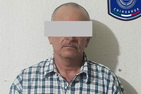 Elementos de la AEI arrestan a un hombre acusado de allanamiento en Ascensión, Chihuahua.