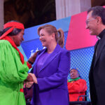 Maru Campos durante la presentación de los resultados de la estrategia "Juntos por la Sierra Tarahumara" en el Día Internacional de los Pueblos Indígenas.