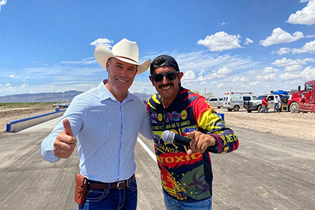 Inauguración de la pista de arrancones en Galeana, con participación de pilotos y cientos de familias en un evento gratuito encabezado por el presidente municipal.