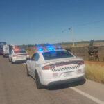 Dos lesionados tras la volcadura de un autobús en la carretera entre Ciudad Juárez y Chihuahua. El accidente ocurrió este domingo a las 2 de la tarde.