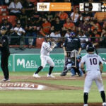 Algodoneros remontan y vencen 12-5 a Venados en la serie final de la Liga Estatal de Béisbol 2024. Delicias se adelanta 2-0 tras un rally clave en la sexta entrada.