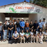 Inauguración de las banquetas en el Cecytech de la colonia LeBaron, encabezada por el alcalde Ammon Dayer LeBaron, mejorando la seguridad y accesibilidad para estudiantes y personal.