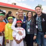 La gobernadora Maru Campos inauguró dos dormitorios en el CIS Eréndira, en Guachochi, brindando apoyo a 293 niños y niñas de comunidades rarámuri, guarijío y pima.