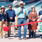 El Alcalde Roberto Lucero Galaz junto a Carolina Meza asisten al tercer Festival Gastronómico de Juan Mata Ortiz, destacando la cultura Paquimé.