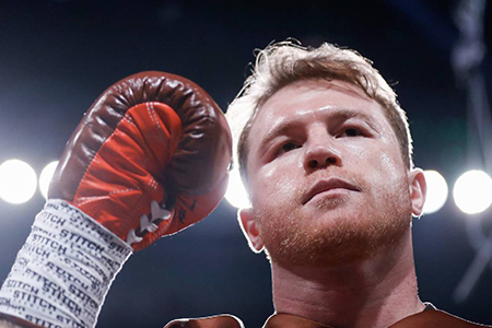 Canelo Álvarez es desplazado del Top 5 mundial de boxeadores, superado por Beterbiev y Bivol según la actualización de The Ring.