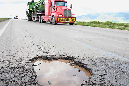 El programa “Bachetón” del Gobierno Federal solo incluye ocho tramos carreteros en Chihuahua, dejando fuera rutas críticas como Juárez-Janos.