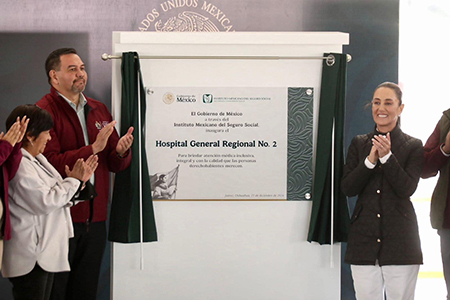 La Presidenta Claudia Sheinbaum inauguró el Hospital General Regional 2 del IMSS en Juárez, con 260 camas, trasplantes y servicios únicos. Avance clave para la salud pública.