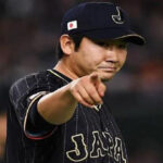 Los Orioles de Baltimore fichan a Tomoyuki Sugano, lanzador japonés de 35 años, por un año y 13 millones. Conoce sus logros y expectativas en MLB.