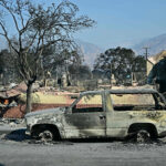 Joe Biden comparó los incendios en Los Ángeles con un escenario de guerra, destacando saqueos y caos en las comunidades afectadas. Con toques de queda y apoyo militar, la crisis sigue escalando.