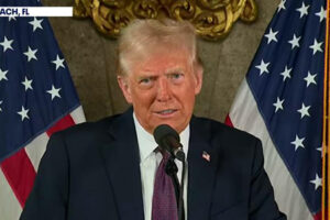 En conferencia de prensa, Trump reafirma su intención de imponer aranceles a México y Canadá, acusando a México de aprovecharse de Estados Unidos. La respuesta del Gobierno mexicano incluye aumento en detenciones de migrantes.