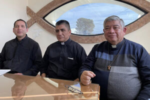 Víctor Melchor Quintana Quezada será el cuarto obispo de la Diócesis de Nuevo Casas Grandes. Su llegada marca un momento histórico tras un año sin líder eclesiástico. La ceremonia se prepara en Chihuahua.