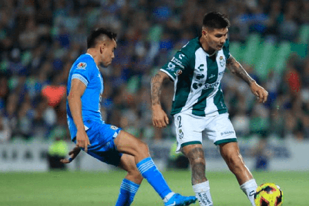 La Máquina vence por la mínima a Santos Laguna, suma 14 puntos, aunque no convence frente a un rival débil.