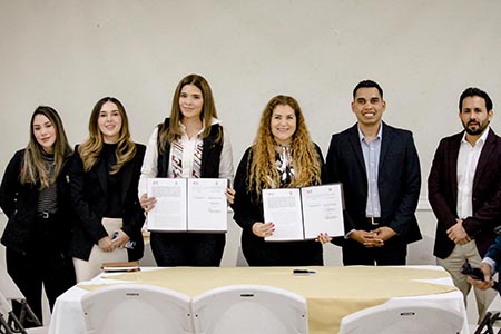 El DIF de Nuevo Casas Grandes y el SDIF de Ciudad Juárez firmaron un convenio de colaboración para fortalecer lazos institucionales y beneficiar a la ciudadanía.