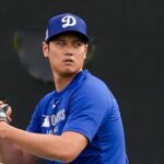 Los Angeles Dodgers enfrentan el desafío de gestionar el rol dual de Shohei Ohtani en 2025, equilibrando sus funciones como bateador designado y lanzador abridor para maximizar su rendimiento y preservar su salud.