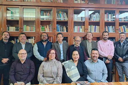 Chihuahua avanza en la creación del Museo El Gigante y el Museo Casas Acantilado para promover el turismo cultural y rescatar su patrimonio.