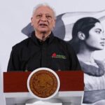 Pemex presenta su estrategia para el sexenio de Claudia Sheinbaum. Invertirá en exploración, refinación y lucha contra el huachicol, con el objetivo de fortalecer la soberanía energética del país.