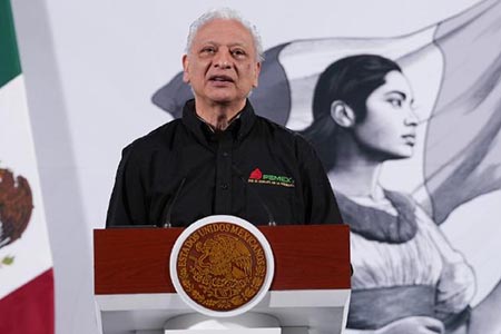 Pemex presenta su estrategia para el sexenio de Claudia Sheinbaum. Invertirá en exploración, refinación y lucha contra el huachicol, con el objetivo de fortalecer la soberanía energética del país.