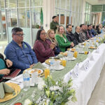 La Universidad Tecnológica Paquimé realizó su evento de Casa Abierta, donde presentó su oferta educativa a estudiantes, alcaldes y autoridades del estado, fortaleciendo la educación en la región.