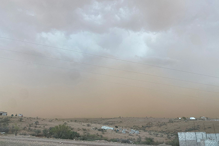 Frentes fríos 32 y 33 afectarán Chihuahua con fuertes vientos, lluvias aisladas y posibles nevadas en la sierra. CEPC alerta a la población.